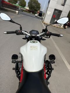Benelli TNT 300 / BN 302S - ფოტო 4