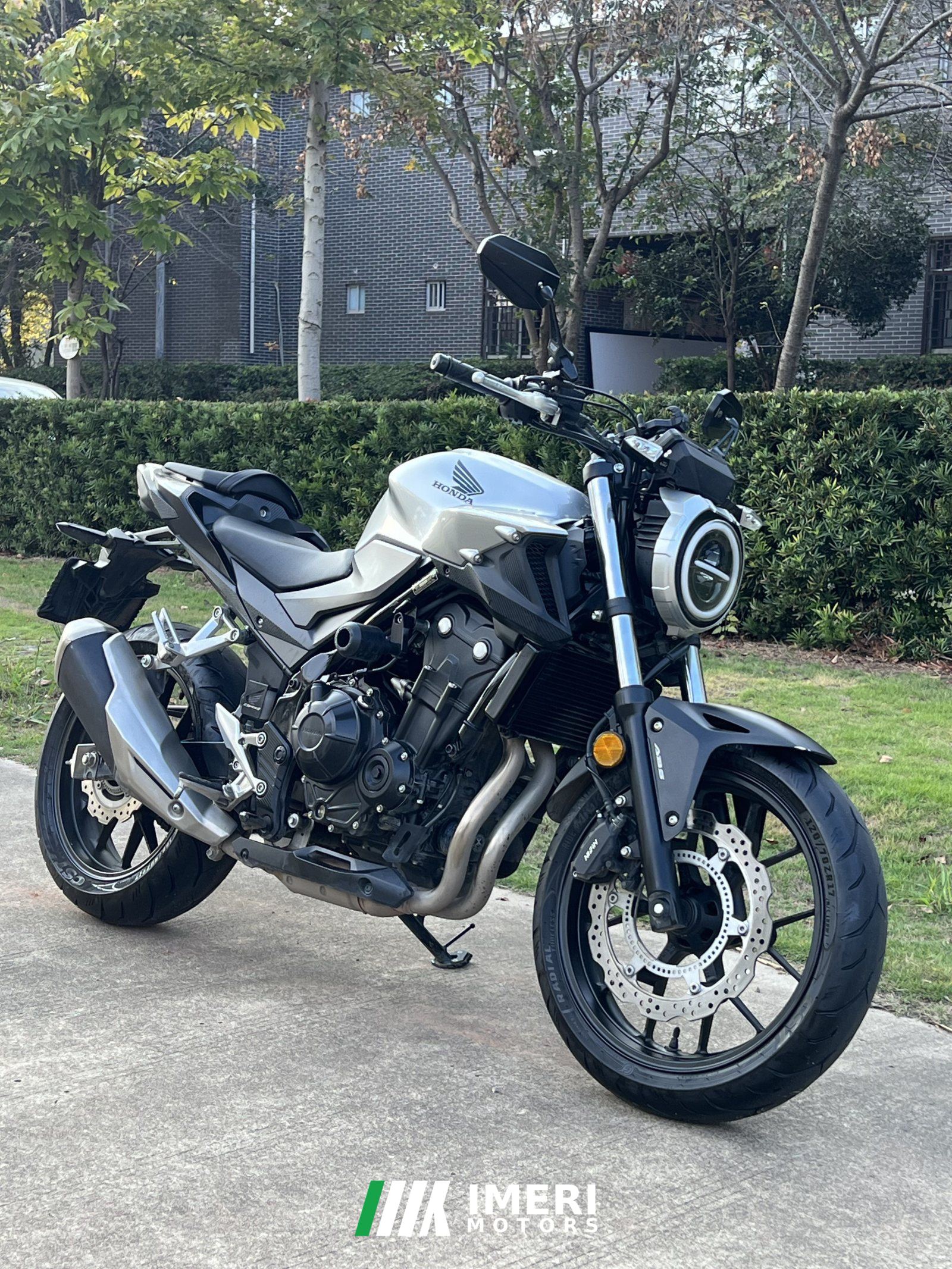 2022 Honda CB400F