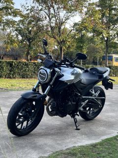 Honda CB400F - photo 3