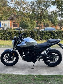 Honda CB400F - photo 4
