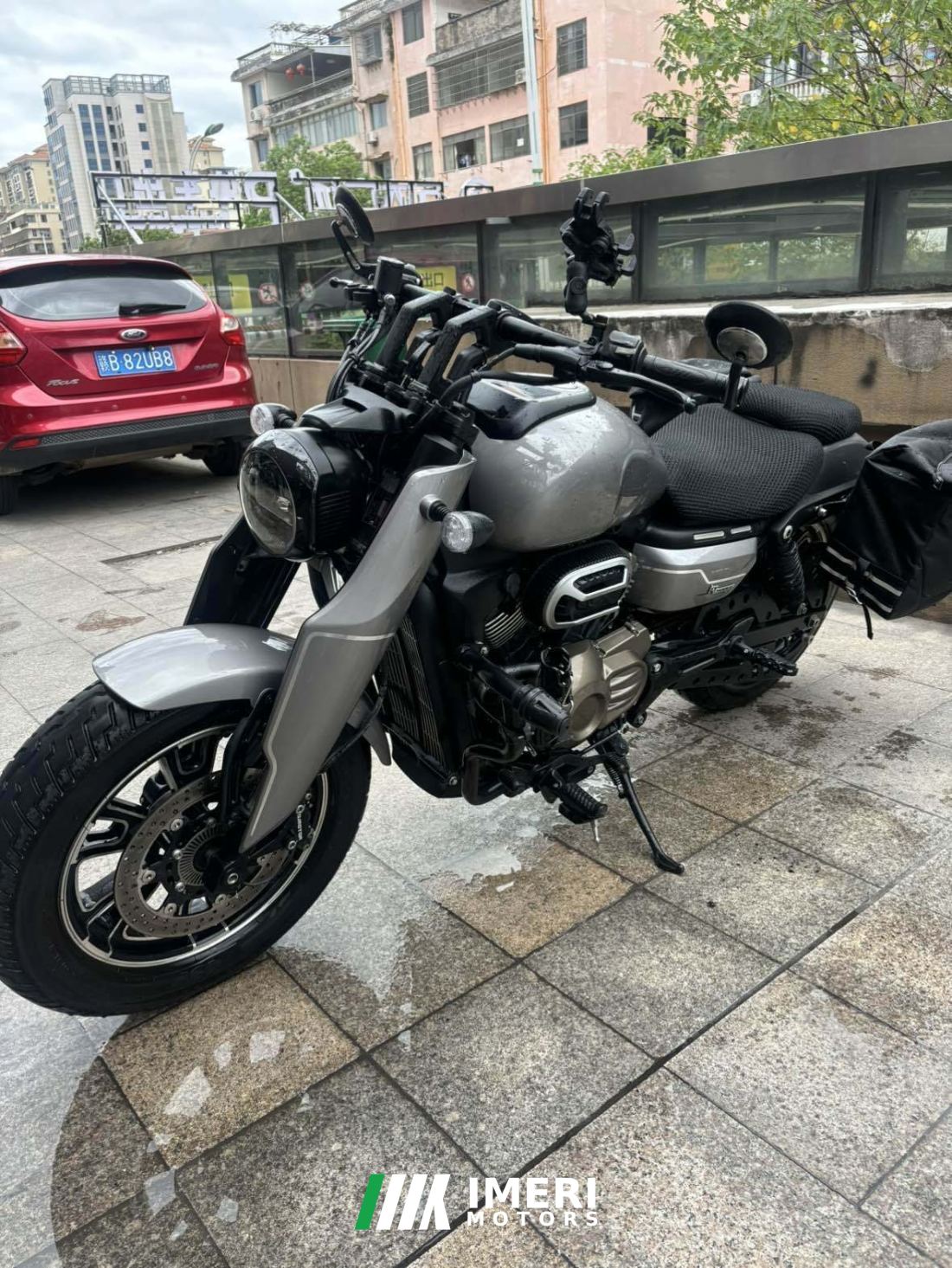 QJMOTOR Flash 400 - motorcycle from China