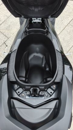 Yamaha NMAX 155 cc - photo 9