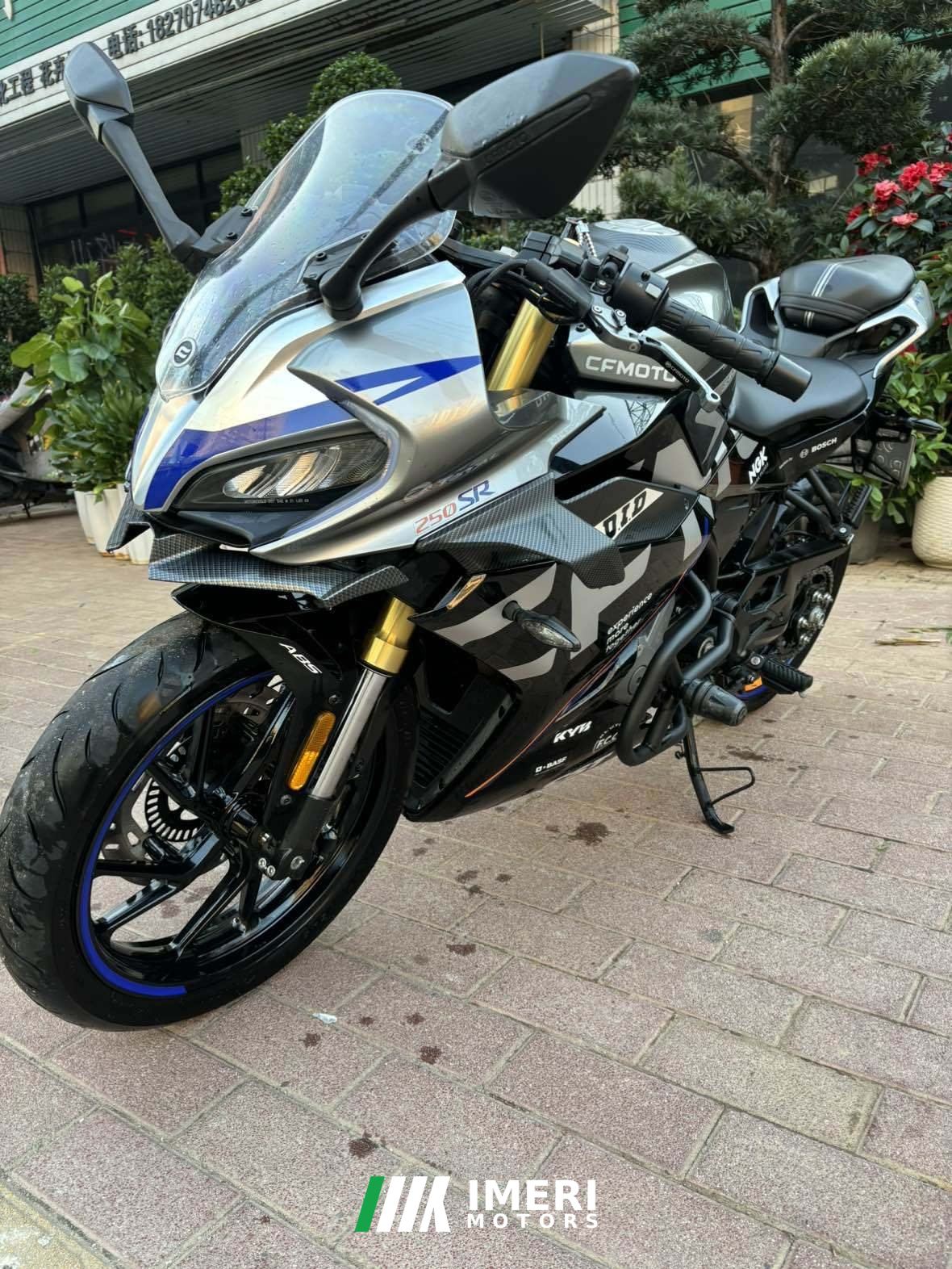 2022 CFMOTO 250SR