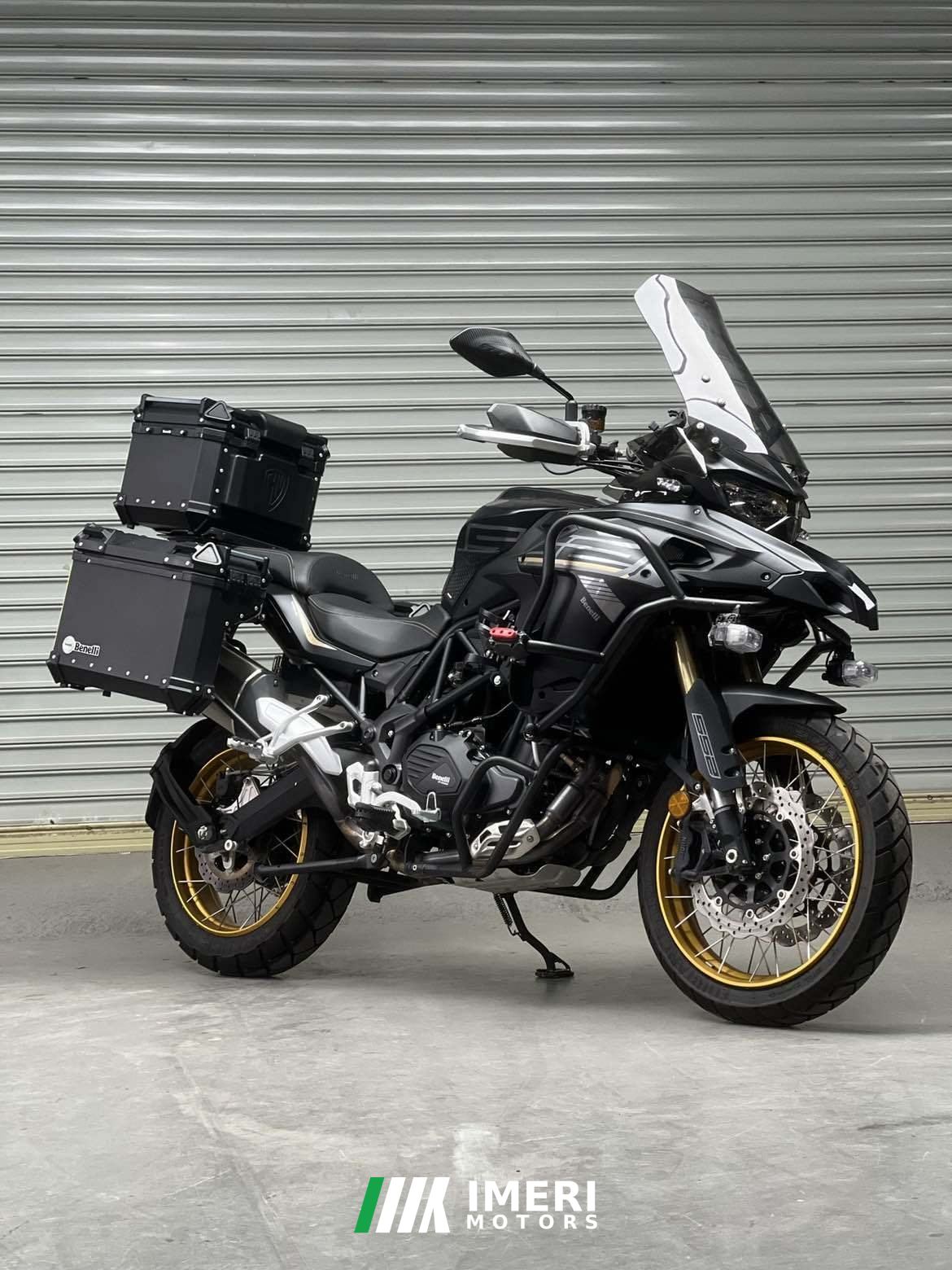 2025 Benelli TRK552 550 cc