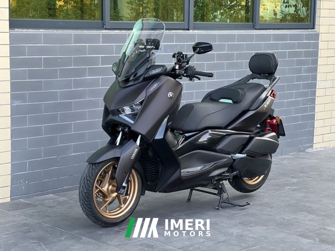 Yamaha XMAX 300 cc - мотоцикл из Китая