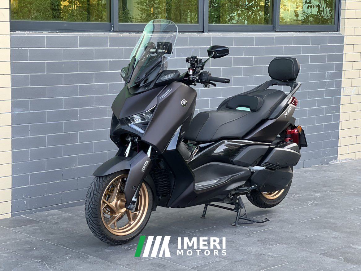 2024 Yamaha XMAX 300 cc