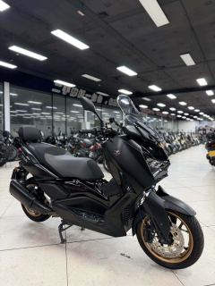 Yamaha XMAX 300 cc - photo 3