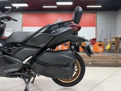Yamaha XMAX 300 cc - photo 8