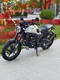 Sundiro Honda CBF190TR - ფოტო 4