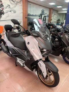 Yamaha XMAX 300 cc - ფოტო 1