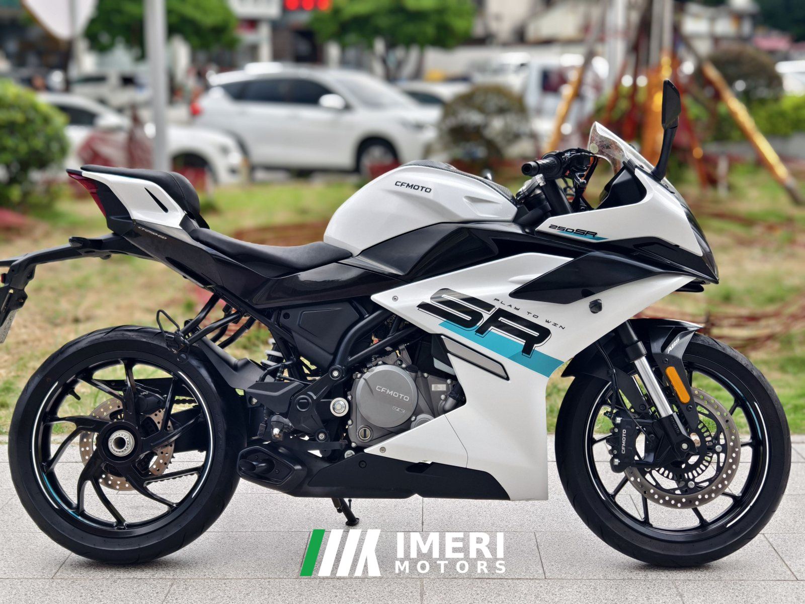 2023 CFMOTO 250SR