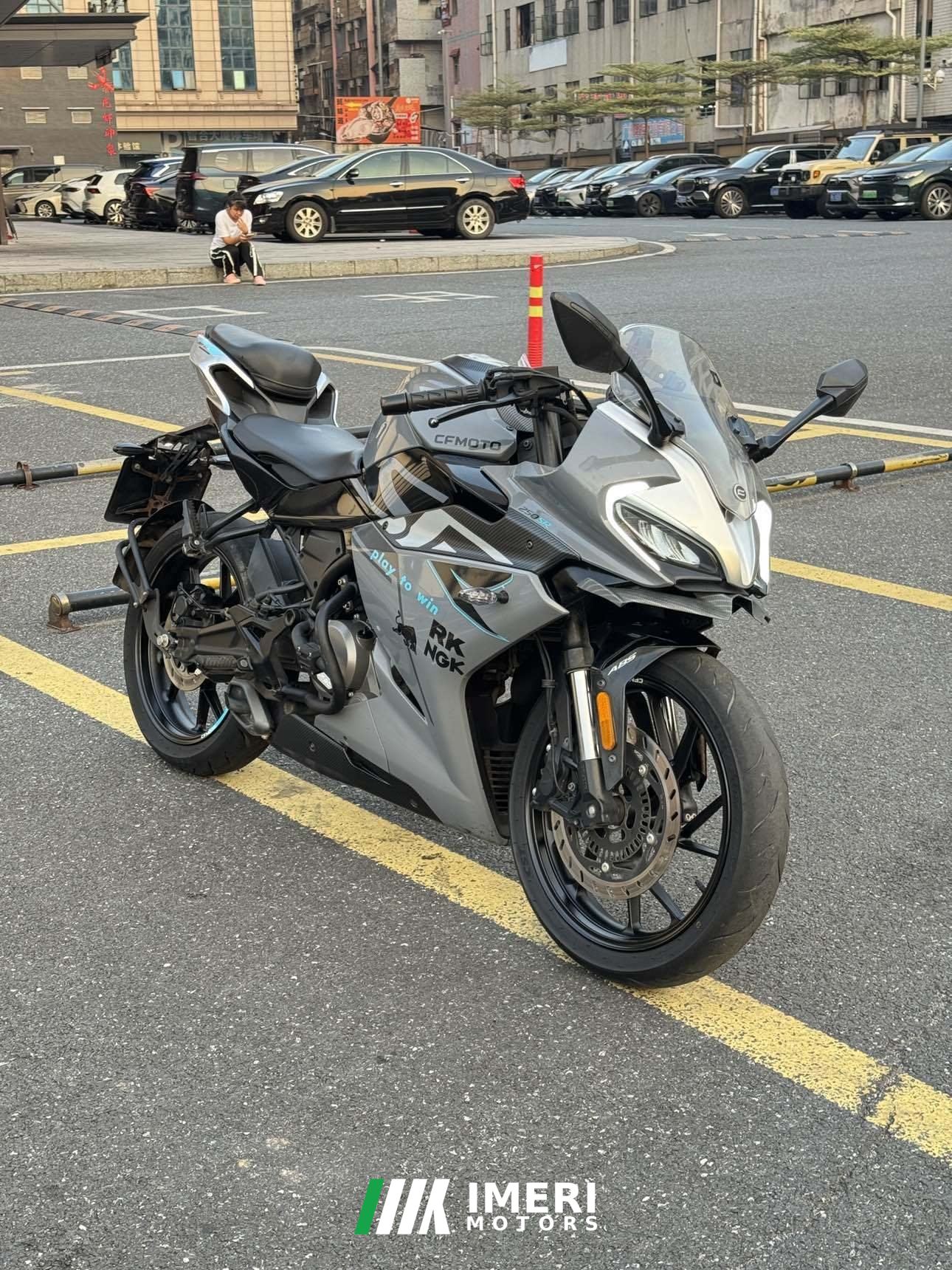2022 CFMOTO 250SR