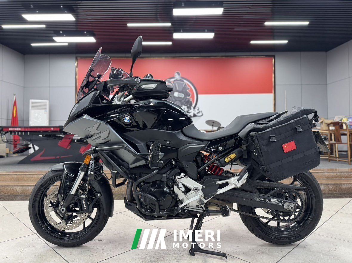 2023 BMW F 900 XR