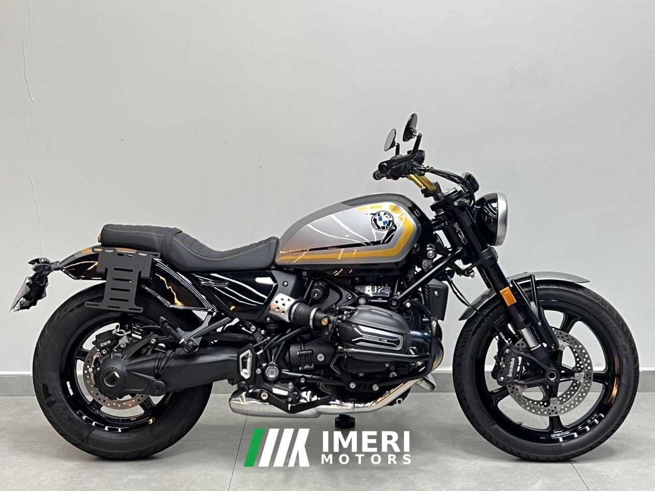 2025 BMW R 12 NineT 1200 cc