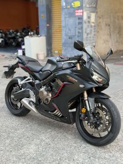Honda CBR650R - фото 1