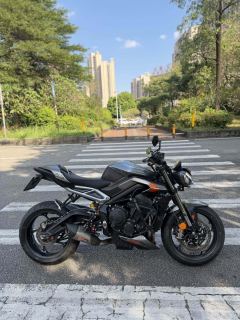Triumph Street Triple 765 - ფოტო 4