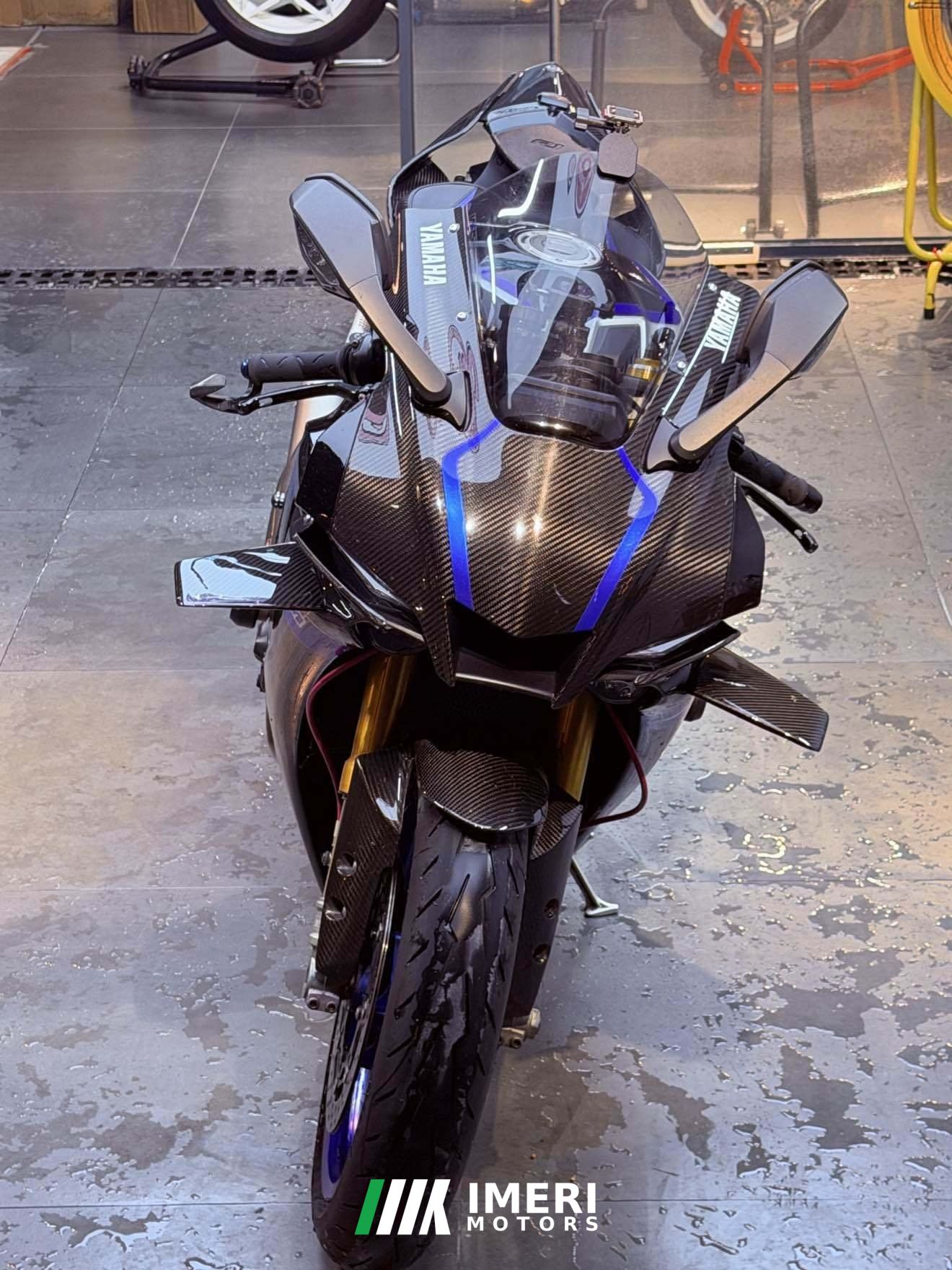 2022 Yamaha YZF-R1 1000 cc
