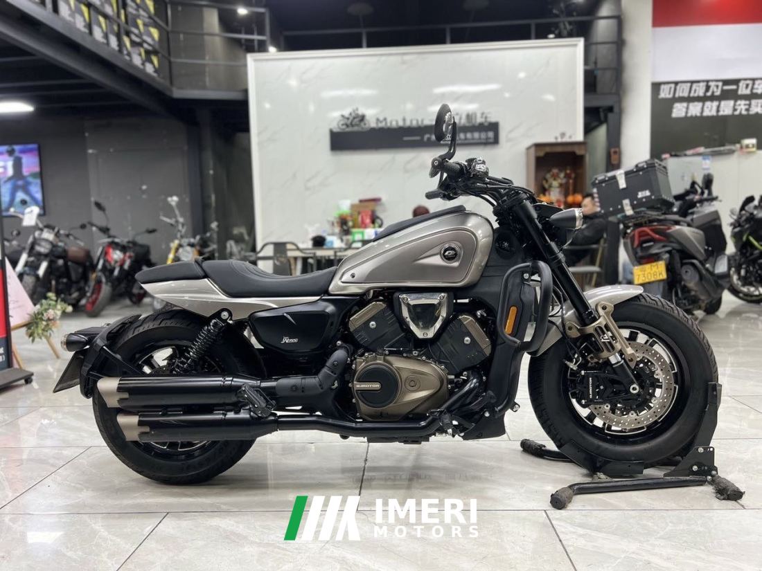QJMOTOR Shan 600 560 cc - motorcycle from China