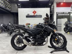 Honda CB400F - photo 1