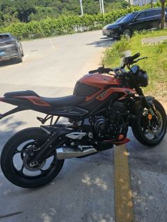 Triumph Street Triple 765 - photo 1