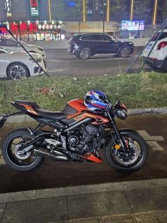 Triumph Street Triple 765 - photo 3