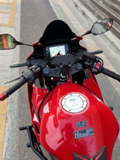 Honda CBR400R - photo 9