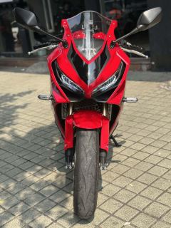 Honda CBR650R - ფოტო 2
