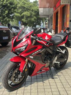 Honda CBR650R - ფოტო 4