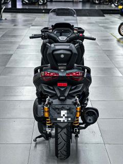 Yamaha XMAX 300 cc - photo 8