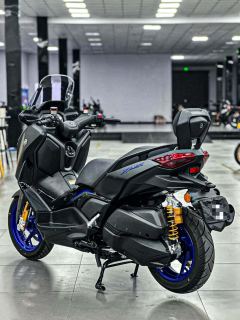Yamaha XMAX 300 cc - photo 9