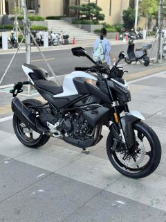 CFMOTO 450NK - фото 3
