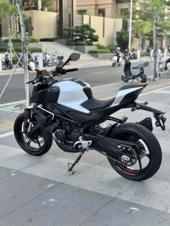 CFMOTO 450NK - фото 6