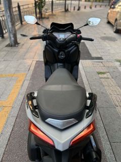 Yamaha XMAX 300 cc - photo 7
