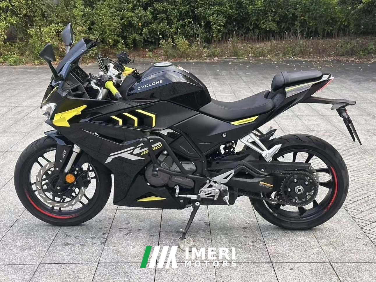2023 Cyclone RC250
