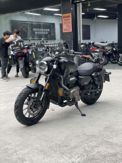 QJMOTOR Flash 300 - ფოტო 3