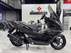 Sundiro Honda PCX 160 cc - photo 1