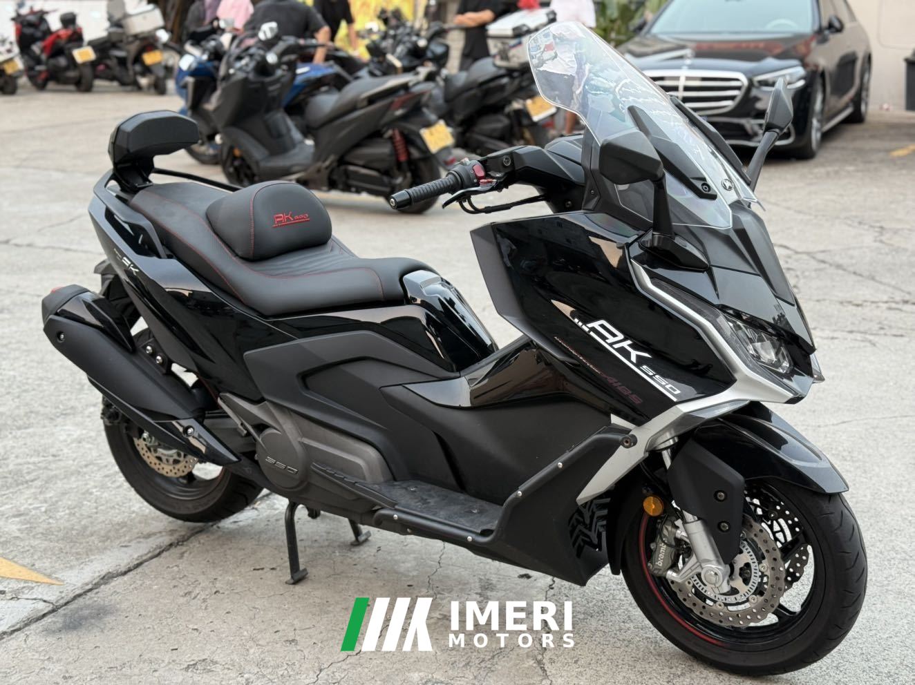 2023 KYMCO AK550