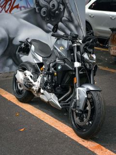 BMW F 900 R - ფოტო 1