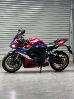 Honda CBR650R - фото 6