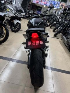 Honda CB650R - ფოტო 10