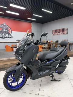 Yamaha XMAX 300 cc - ფოტო 2