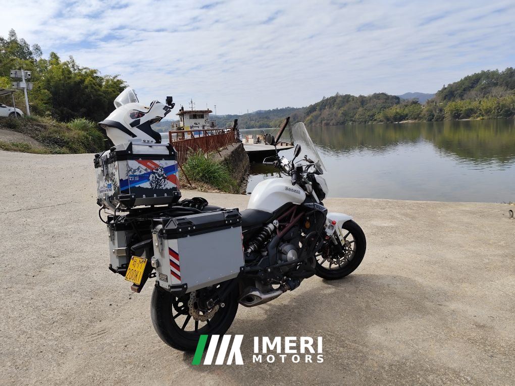 Benelli TNT 300 / BN 302S - მოტოციკლი ჩინეთიდან