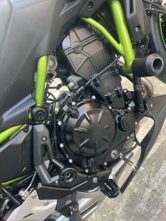 Kawasaki Z650 - ფოტო 9
