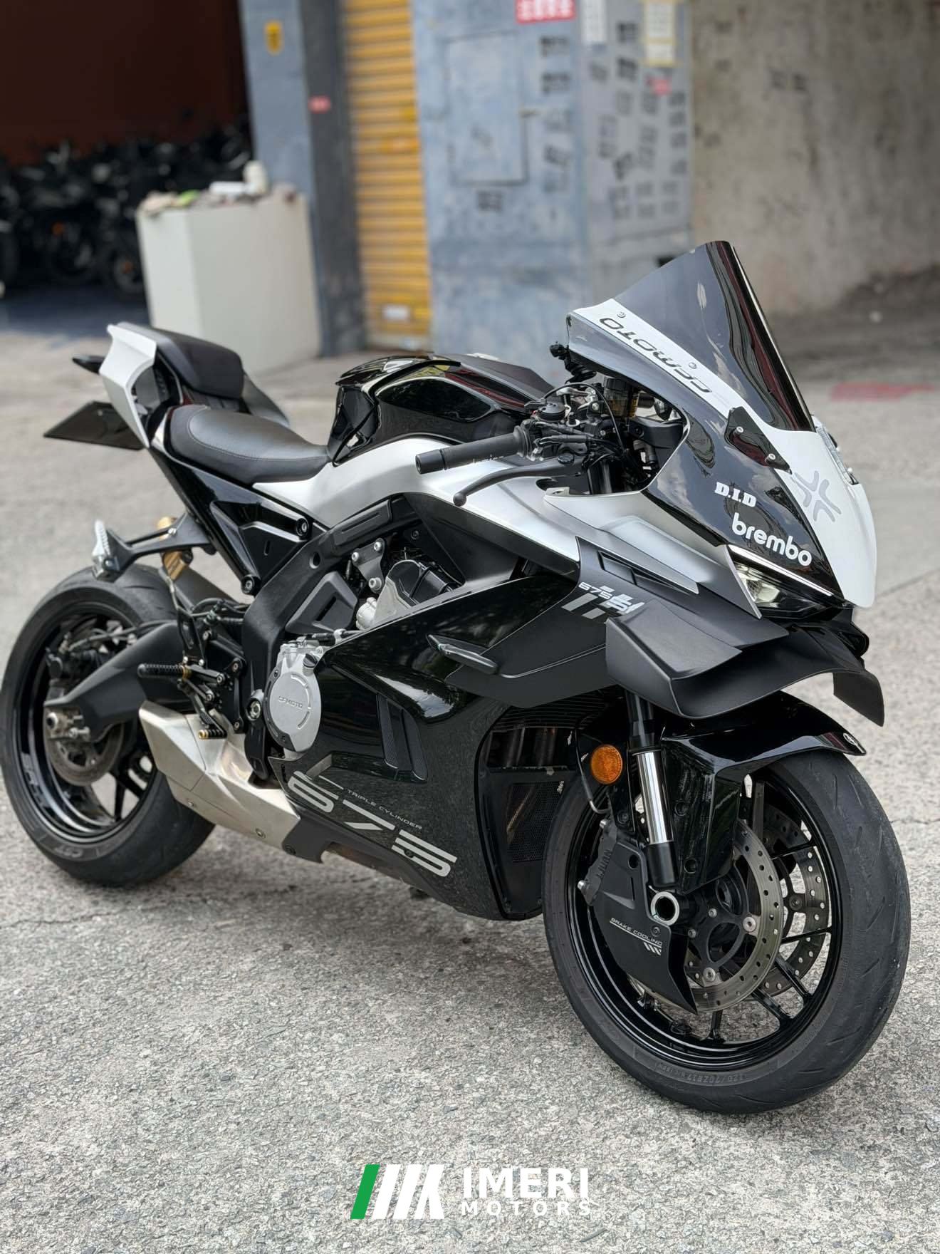 2024 CFMOTO 675SR-R
