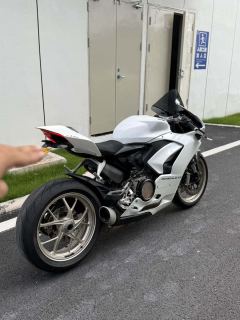 Ducati Panigale V2 955 cc - ფოტო 5