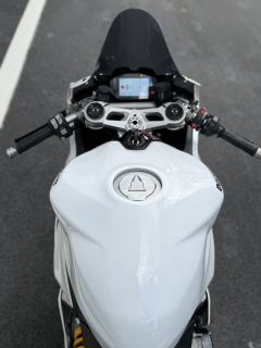 Ducati Panigale V2 955 cc - ფოტო 9