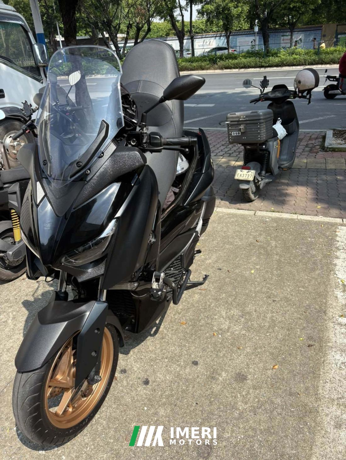Yamaha XMAX 300 cc - მოტოციკლი ჩინეთიდან