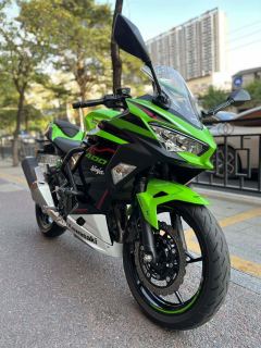Kawasaki Ninja 400 - ფოტო 1