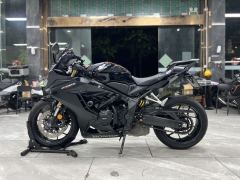 Honda CBR650R - photo 3