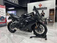 Honda CBR650R - photo 4